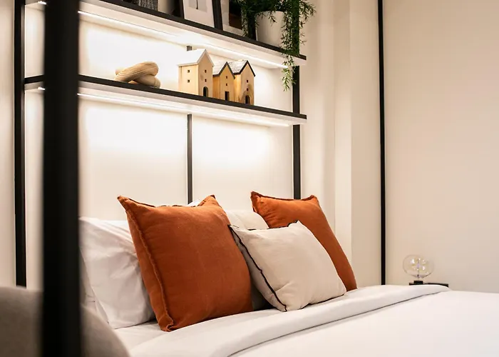 Pillow B Hotel