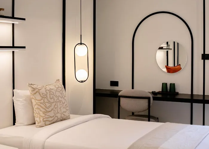 Pillow B Hotel *